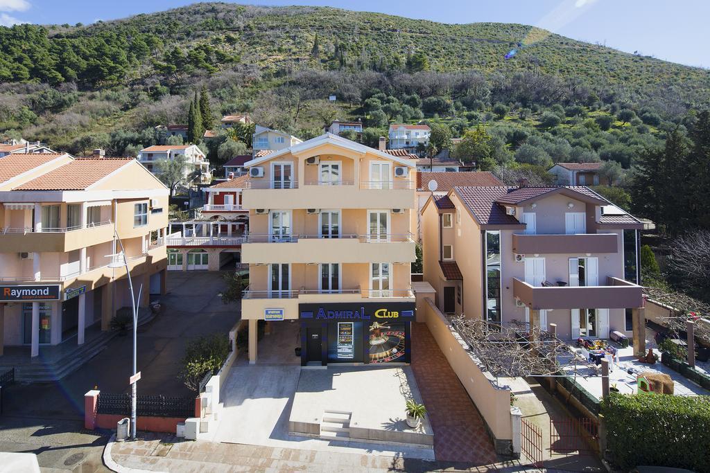 Guest House Harmonia Budva Exteriör bild