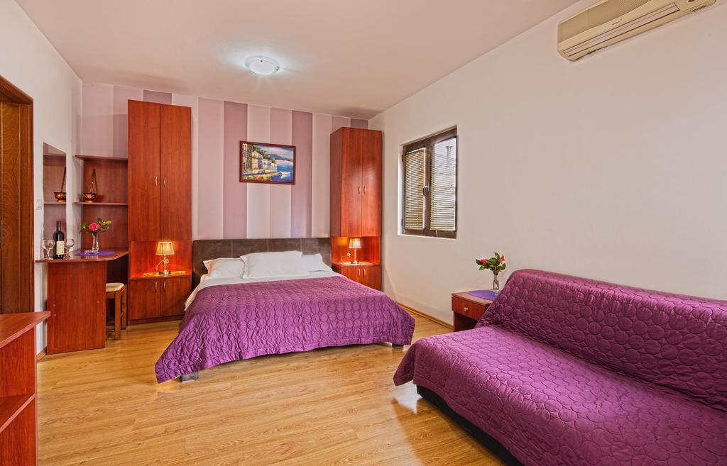Guest House Harmonia Budva Exteriör bild